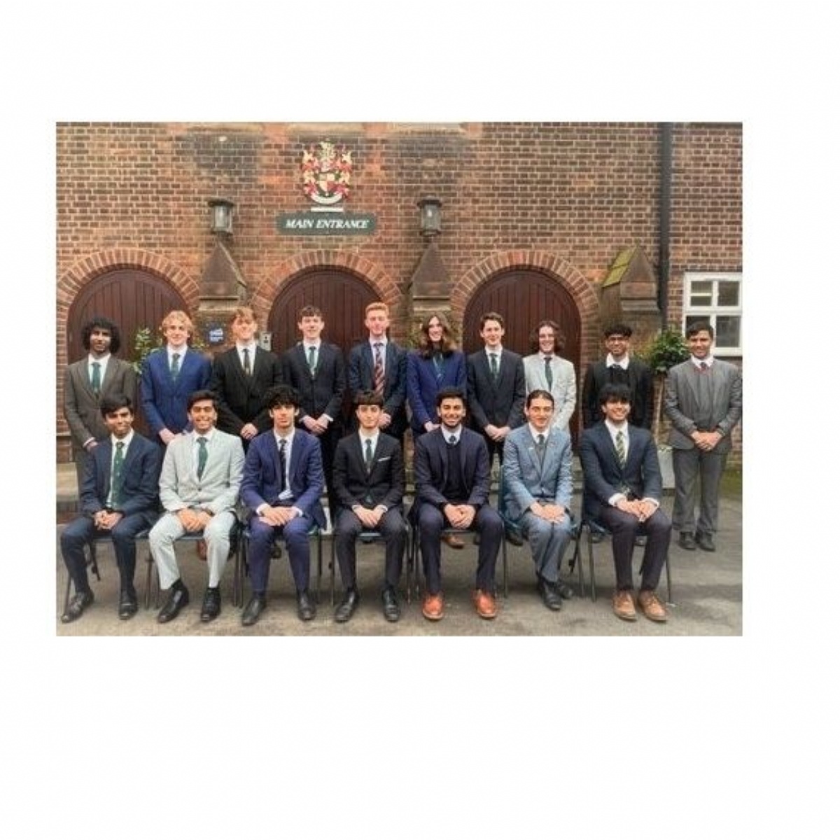 Altrincham Grammar School for Boys 19 AGSB students awarded Oxbridge